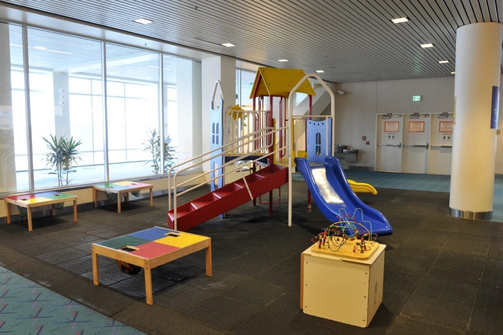 Portland Airport Play Area a fun thing for kids to do